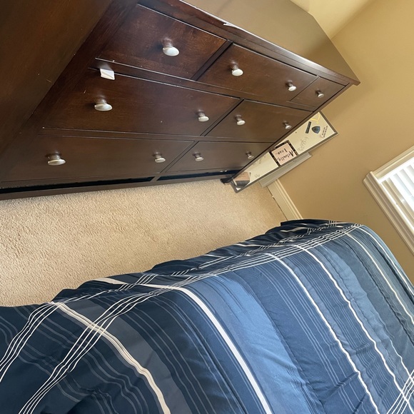 Brown dresser (local),All Products : American Fashion Style Bags On Sale